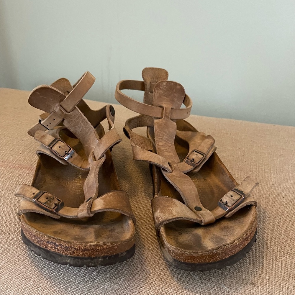 Birkenstocks tall strap used size 38
